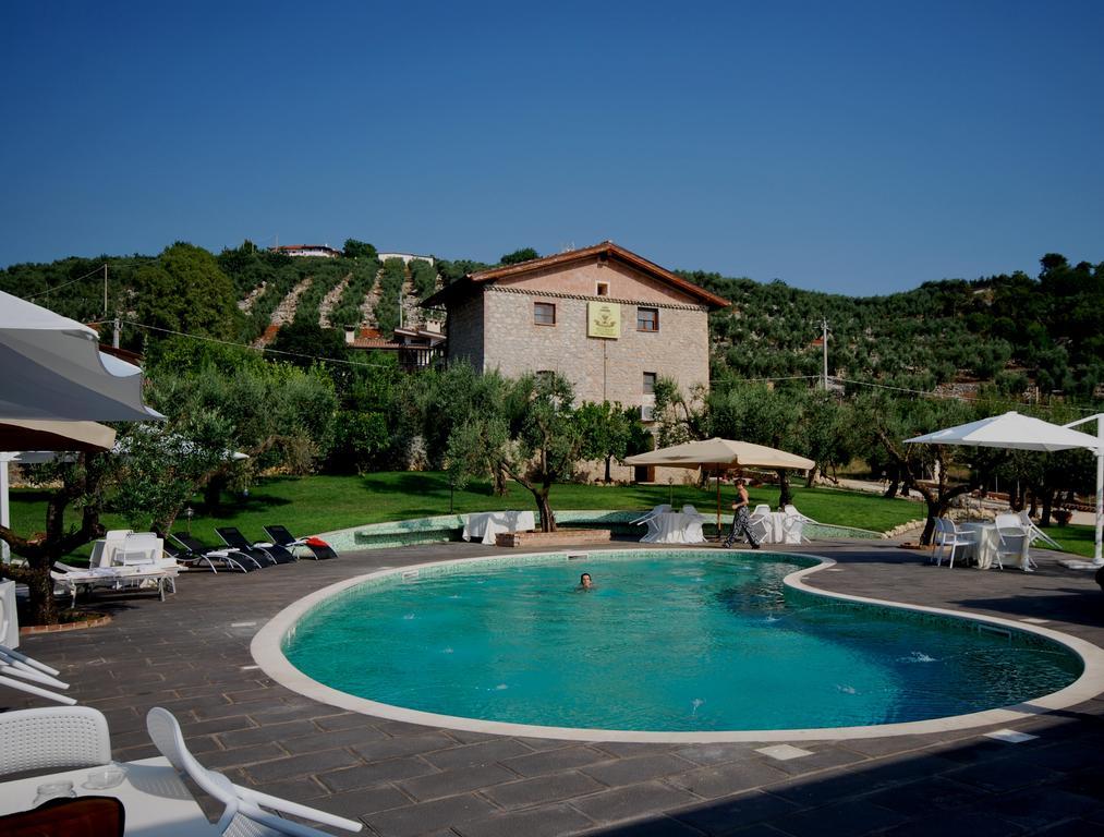 Agriturismo Casale Re Sonnino Exteriér fotografie