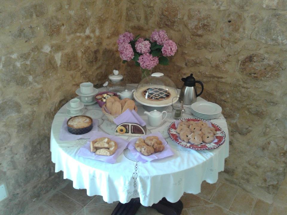 Agriturismo Casale Re Sonnino Pokoj fotografie